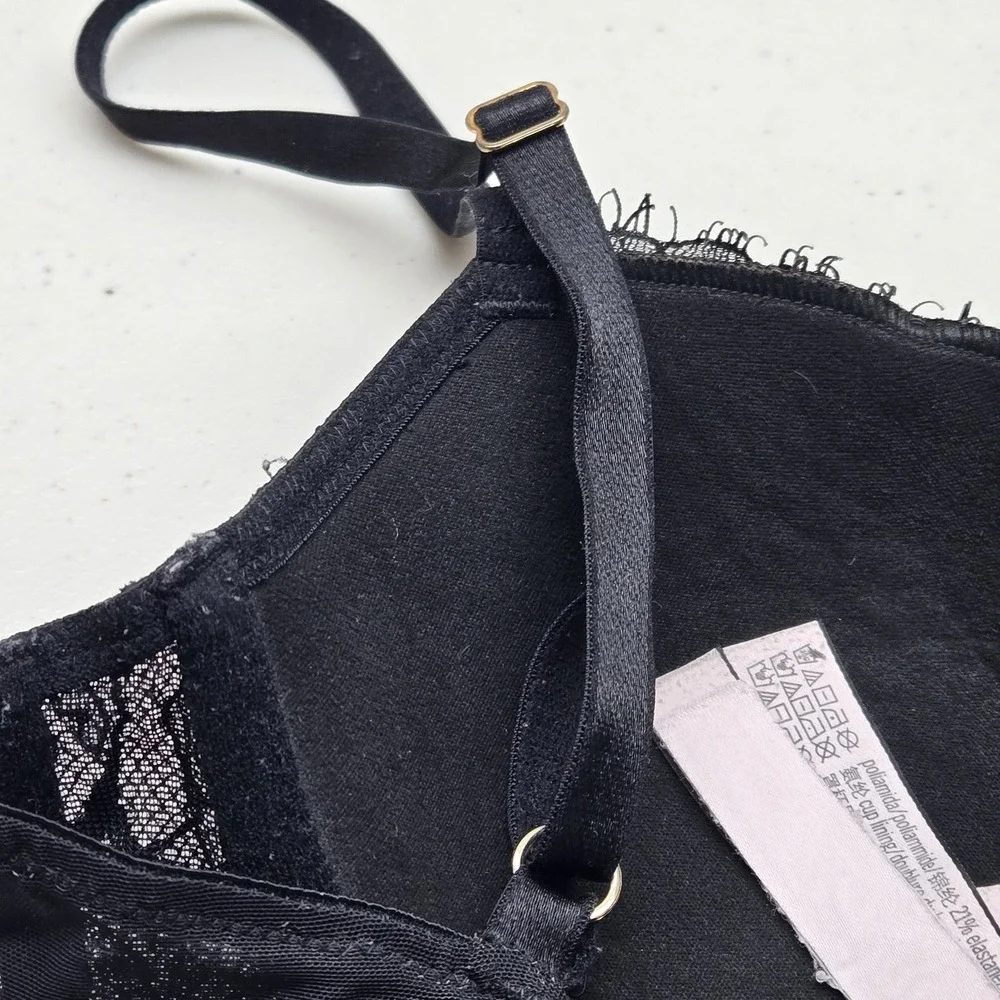Victoria's Secret Women Bra 32D Black Floral Dream Angels Lined Demi Lace READ